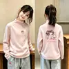 Ropa interior térmica para niñas Otoño Invierno Ajustada Cálida Terciopelo Alemán Superior Elegante Versátil Niños Bebé Manga Larga Cepillada Camiseta Moderna