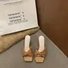 Sandalias de Tejido Hueco de Una Correa Chuyuji para Mujer, Calzado de Verano para Exteriores, Nuevo Estilo Francés 2026, Sandalias Exquisitas de Tacón Alto Fino