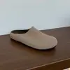 Versão em Couro~Estilo Preguiçoso Slip-On Casual Sapatilhas Fechadas Meio Sapatos com Sola Grossa para Mulheres, Uso Externo de Inverno, Sapatos Birkenstock de Couro Genuíno com Forro de Lã