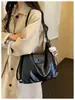 Bolsa Multifuncional de Grande Capacidade Feminina 2026 Verão Nova Mochila com Design para o Dia a Dia Toque de Luxo Bolsa Tote de Nicho