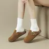 Pantuflas cerradas ZHR para mujer, modelo nuevo de otoño 2026 para usar al aire libre, medias pantuflas retro de suela gruesa, zapatos Birkenstock versátiles de punta dividida
