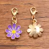 Accesorios de joyería de aleación multicolor y multiestilo, dijes colgantes de esmalte dorado KC, colgantes de flor, corazón, pentagrama y chile