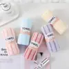 Toalla de Felpa Coral Tejido de Punto por Urdimbre al por Mayor Suave Agradable a la Piel Rayas de Colores Toalla Absorbente para el Hogar con LOGOTIPO