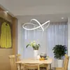 Candelabro Creativo de Hierro Forjado Lámpara LED para Sala de Estar Moderna Simple Nórdica Lámpara para Dormitorio Principal Lámpara Personalizada para Comedor Lámpara para Estudio