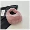 Nova Bolsa de Pelúcia Dumpling, Bolsa de Mão Fashion e Tendência para Outono e Inverno, Bolsa Peluda Versátil, Bolsa de Ombro, Bolsa Popular de Celebridade da Internet