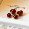 Pendientes de Aguja de Plata Otoño e Invierno Rojo Retro Cuadrado Geométrico Bola Perla Corazón Lujo Accesible Pendientes de Gama Alta Pendientes Sencillos para Mujer
