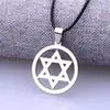Collar con colgante de estrella hexagonal retro de acero de titanio de marca de moda para hombres y mujeres, collar con estrella hexagonal de personalidad para parejas, joyería de suéter de Europa y América.