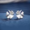 Pendientes de botón de plata de ley S999 de fuente súper para mujer, diseño de nicho de verano, pendientes de alta calidad, nuevos pendientes de moda 2023 con temperamento