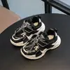 Nuevos Zapatos Deportivos de Malla para Niños Transpirables de Malla Simple Zapatos para Correr Zapatos de Papá para Niños Zapatos Pequeños y Medianos para Niños Zapatos para Niñas Zapatos Blancos