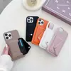 Porta-Cartões e Capa de Celular Famosos na Internet com Padrão de Lichia para Apple 16/17 Pro, Capa de Celular Lisa da Moda para 16 Pro Max