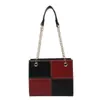 Bolsa Quadrada Pequena de Design Nicho Tendência da Moda Casual Nova Estilosa Primavera 2025 Bolsa de Ombro Transversal Texturizada Feminina
