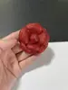 Tela flash de alta gama multiespecificación Flor Gretel flor de camelia flor pequeña flor fragante flor de joya flor de zapato corsage pinza para el pelo broche