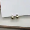 ¡Estilo Princesa Diana! Pendientes de Perla Serie de Colores Shijia Meilade Diamante Brillante Clásico Modelo Nuevo 2025 Lujo Ligero Nicho Sensación de Alta Gama