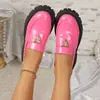 Novo Modelo de Verão 2026: Sapatos Slip-On Casuais, Confortáveis e Modernos de Tamanho Grande para Uso Externo, Tamanho Único