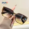 Nuevas Gafas de Sol Cuadradas Retro de Moda para Mujer, Gafas de Sol de Viaje con Protección Solar a la Moda para Hombre, Gafas de Sol Estilizadoras de Verano para Influencers