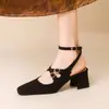 Sapatos Mary Jane Sapatos de Salto Médio Grosso Novo Estilo 2025 Tira no Tornozelo Bico Quadrado Sandálias de Salto Alto Femininas 32-48 Sapatos de Exportação