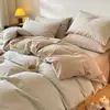 2026 Novo Conjunto de Quatro Peças de Algodão Pura Escovado Espesso Lençol Puro Capa de Edredom Lençol com Elástico Conjunto de Três Peças Roupa de Cama Leve de Luxo Outono/Inverno