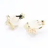 Pendientes Exquisitos de Estrella de Cinco Puntas Incrustados con Piedras Estilo Coreano Chapados en Oro Dos Tonos Versátiles Elegantes Pendientes Clip para Oreja sin Perforación para Mujer