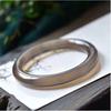 Pulsera de calcedonia gris redonda de hielo de Brasil para mujer pulsera de ágata gris cigarrillo pulsera suministro en vivo