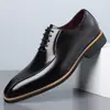 Superventas de Amazon Zapatos de Cuero para Hombre de Talla Grande Transfronterizos Calzado Casual de Negocios Formal para Hombre Zapatos de Novio Zapatos de Hombre 660132