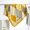 Bufanda de Lana Suave y Amigable con la Piel para Mujer, Nueva para Otoño/Invierno, Engrosada, a Cuadros, con Borlas, Atractiva, Versátil, Calentador de Cuello, para Viajes Diarios, Cálida
