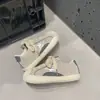 Zapatos retro para niños con puntera de concha, zapatillas de moda de otoño para niños, zapatos casuales para niñas con estampado de estrellas, suela blanda, zapatos lindos y originales para niños