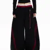 Pantalones deportivos de chándal rojos a rayas de doble cintura, corte holgado estilo americano, pantalones casuales de pierna ancha fluidos con accesorio de cordón