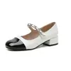 Zapatos de una sola tira con cadena de perlas, estilo nuevo de primavera, Zapatos Mary Jane estilo Chanel retro, Zapatos de cuero con tacón medio grueso