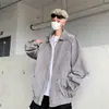 Jaqueta de design American-style para rua masculina, nova coleção outono/inverno 2026, peça casual moderna e estilosa de corte solto