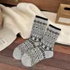 Calcetines de Punto Fair Isle Étnicos Retro Japoneses de Doble Aguja a Media Pantorrilla para Mujer, Calcetines de Lana Engrosados para Mujer, Novedad Otoño e Invierno