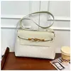 Atacado Transfronteiriço de Bolsas Pequenas com Novo Padrão Tecido Retro para Mulheres, Bolsas de Ombro e Transversais Modernas de Luxo Leve, Bolsas de Alta Qualidade para o Dia a Dia