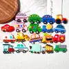 Desenho Animado Carro Artificial Resina DIY Joia Grampo de Cabelo Chaveiro Ímã de Geladeira Copo de Água Decoração Material Atacado