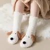 Meias de Dormir de Lã de Cordeiro Desenho Animado para Mulheres Outono Inverno Espessadas Quentes Pelúcia Meias para Chão de Casa Meias de Cano Médio
