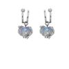 Nuevos Aretes de Corazón Dividido de Zircón Azul de Moda con un Toque de Lujo Ligero y de Alta Gama, Aretes de Tuerca de Diseño Nicho