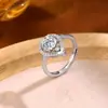 Anillo en Forma de Gota para Mujer, Moderno 2025 Nuevo Diseño Incrustado con Circonita, Elegante de Nicho, Versátil y de Alta Gama