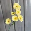 Cenário de Arranjo de Flores Artificiais Amarelas Rosas Falsas Arranjo de Flores Estilo Floresta de Casamento Flores Adereços Decorativos