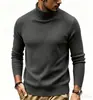 Nova coleção outono e inverno masculina: Estilo europeu e americano, cor sólida, listrado verticalmente, suéter de malha slim fit, suéter quente, camada base, roupas masculinas