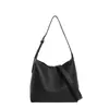 Bolsa de Design Nicho Retrô para Mulheres Inverno 2025 Nova Moda Tendência Bolsa Almofada de Ombro Textura de Couro Macio Bolsa Transversal