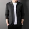 Cardigã de Malha com Gola Jaqueta Suéter Masculina Primavera e Outono Nova Tendência Masculina Casual Cor Sólida Simples Jaqueta Top