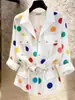 Camisa Feminina Branca com Bolinhas Pretas, Gola Reversível, Ajuste na Cintura, Design Estilo Francês, Manga Longa, Versátil, Slim Fit, para o Verão 2026, para o Trabalho