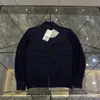 Chaqueta de punto con plumón de imitación de alta calidad Putian Canada Goose, mismo estilo que la chaqueta acanalada de cuello alto HyBridge de Canadá 6380M