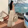 Estilo Francés Estilo Vacacional Cuello en V Top Colgante Falda Grande Falda Conjunto de Dos Piezas Verano para Mujer Hermosa Falda de Playa