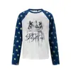 27568 Camiseta de manga larga holgada de moda para hombre y mujer estilo americano de alta gama con un tacto premium y diseño de color contrastante