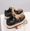 Zapatillas Deportivas para Niños y Niñas Primavera 2026 Nuevos Zapatos Deportivos Casuales con Superficie de Cuero, Suela Suave, Transpirables, Antideslizantes, Versátiles y Modernos