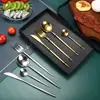 Cuchillo, Tenedor y Cuchara de Acero Inoxidable, Juego de Cubiertos de Cuatro Piezas en Caja de Regalo, Pulido Espejo, Lujo Ligero, Estilo Vintage