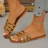 Sandalias planas de mujer tipo slip-on extragrandes, nuevo estilo verano 2026, chanclas de playa con remaches retro