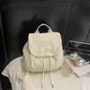 Mochila Ligera Impermeable Moderna 2025 Nuevo Estilo Coreano Moda Bolso de Viaje Casual Versátil para Viajar y Uso Diario Mochila Pequeña para Mujer