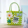 Nova bolsa de piquenique de primavera, bolsa de palha grande, esquema de cores rosa fofo, design xadrez color-block fresco e estiloso