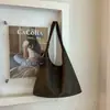 Bolso de mano de nicho de alta gama estilo coreano transfronterizo para mujer 2026 bolso cuadrado pequeño bolso de hombro bolso de mano casual de gran capacidad