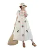 Vestido de Verão 2026 Estilo Japonês Bordado Floral Cintura Marcada Algodão Linho Solto Emagrecedor Comprimento Médio Vestido Evasê
